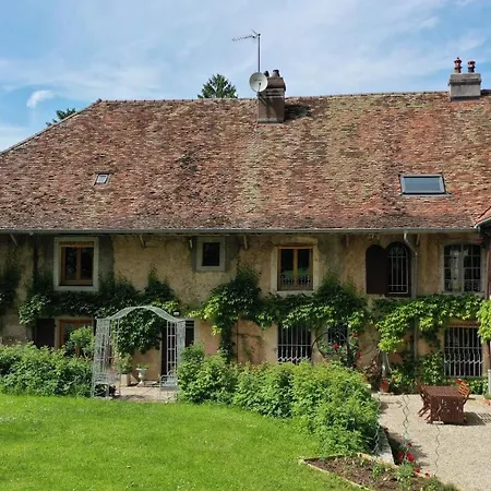 Domaine de Bellevue Gîte du Mont Poupet Marnoz Extérieur photo